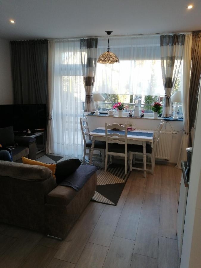 Apartament Rodzinny 1 Pietro Kołobrzeg Exterior foto
